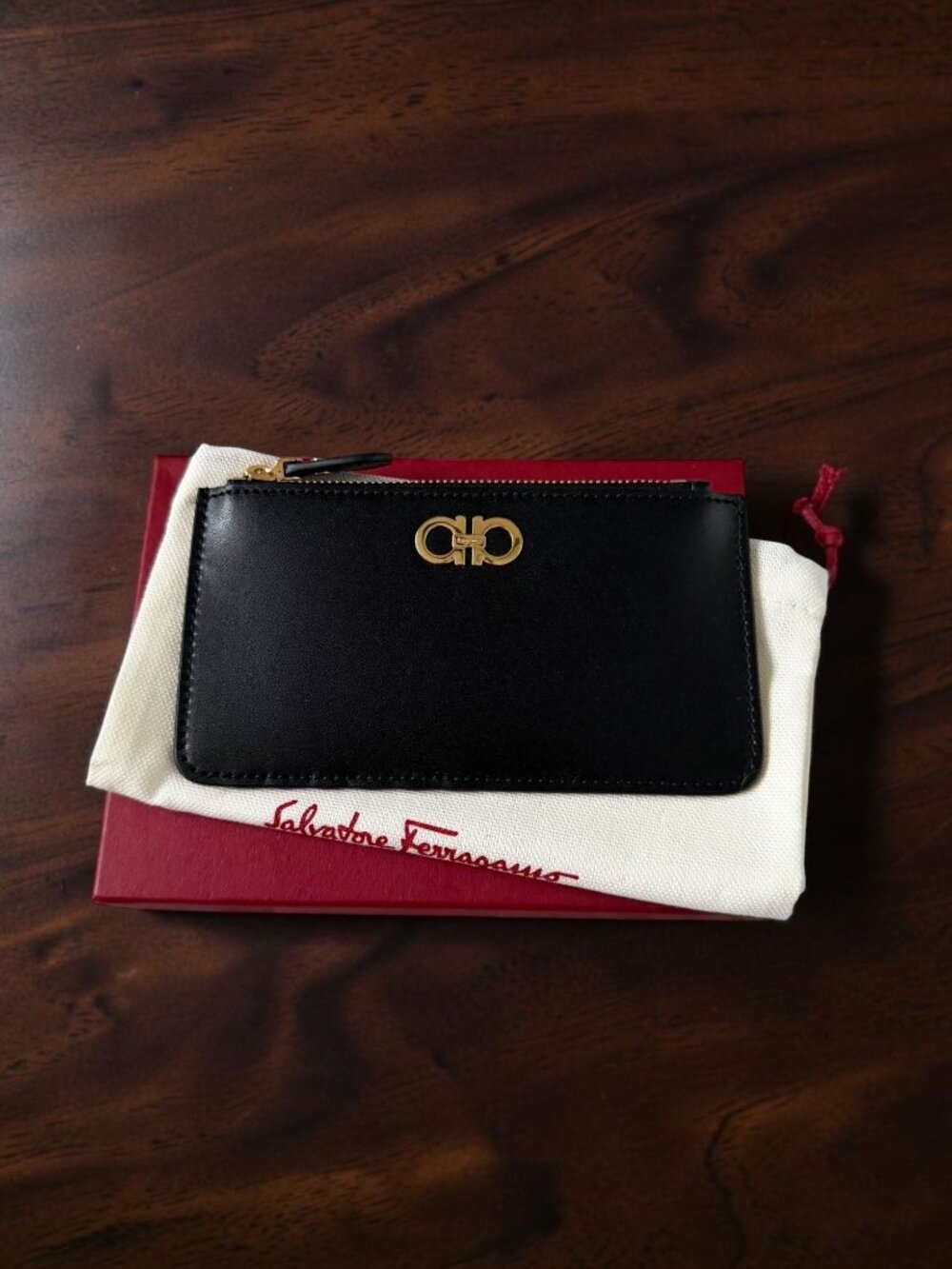 SALVATORE FERRAGAMO Women’s Gancini Black Leather Credit Card Wallet NEW NIB